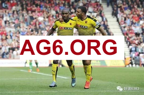 世体：姆巴佩赛后多次让队友不要为巴萨鼓掌，并催促队友离开